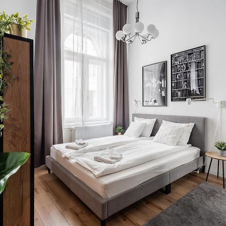 E32 - Oktogon Panorama Suite - Best Location - By Bqa Budapest Exterior photo